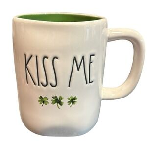 Rae‎ Dunn Saint Patrick's Kiss Me 3 Leaf Clover Mug